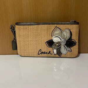 Coach Leather Flower Clutch Wristlet • Beach Vacation Straw-Weave Accent